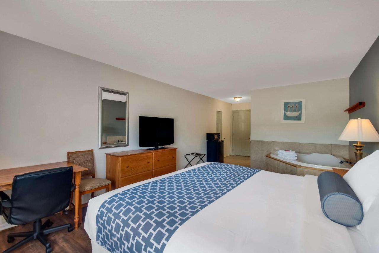 Surestay Plus Hotel By Best Western Berkeley Springs Ngoại thất bức ảnh