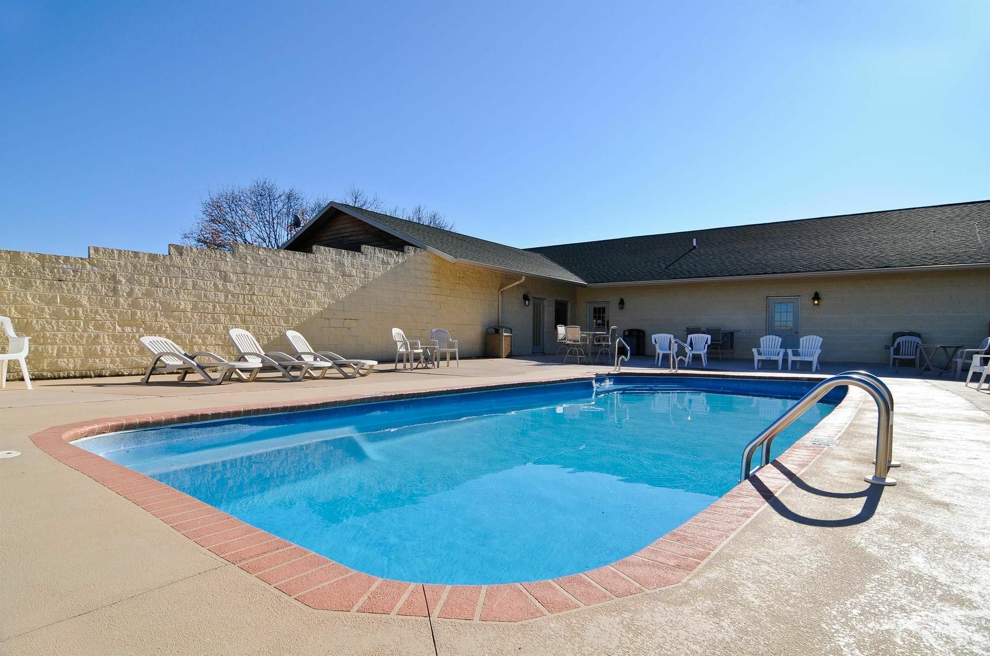 Surestay Plus Hotel By Best Western Berkeley Springs Ngoại thất bức ảnh