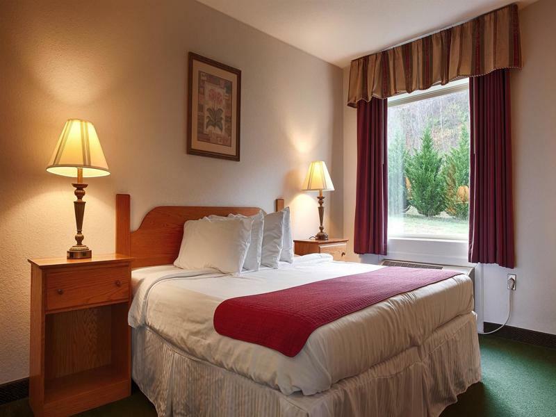 Surestay Plus Hotel By Best Western Berkeley Springs Ngoại thất bức ảnh